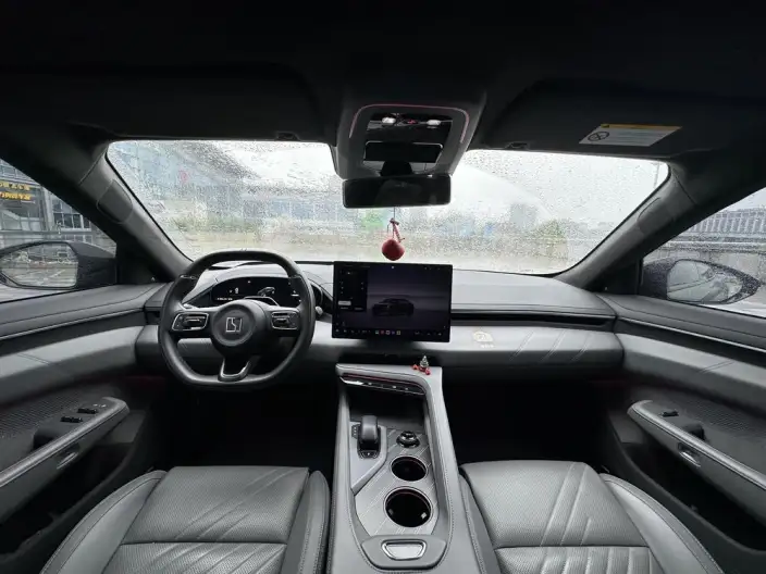 ZEEKR 001 2025 Model YOU Edition 100kWh 4WD – фото 8