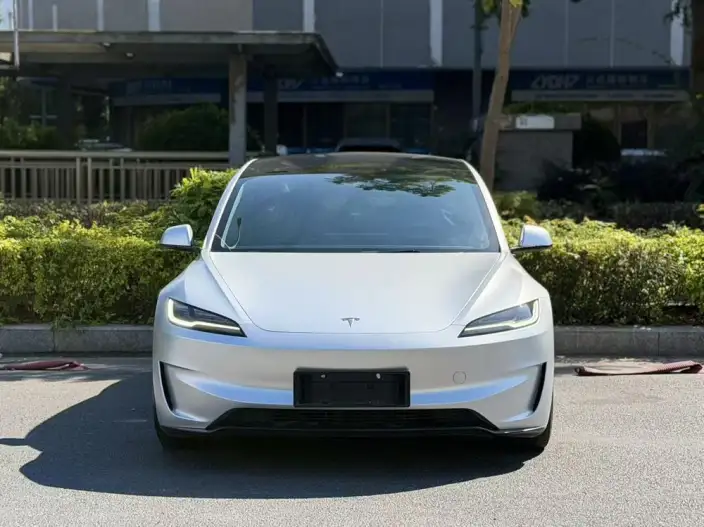Model 3 2024 Model High performance All-wheel drive version – фото 2