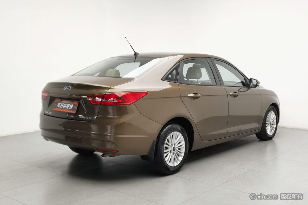 Ford Escort 2017 модификация 1.5L Manual Comfort – фото 4