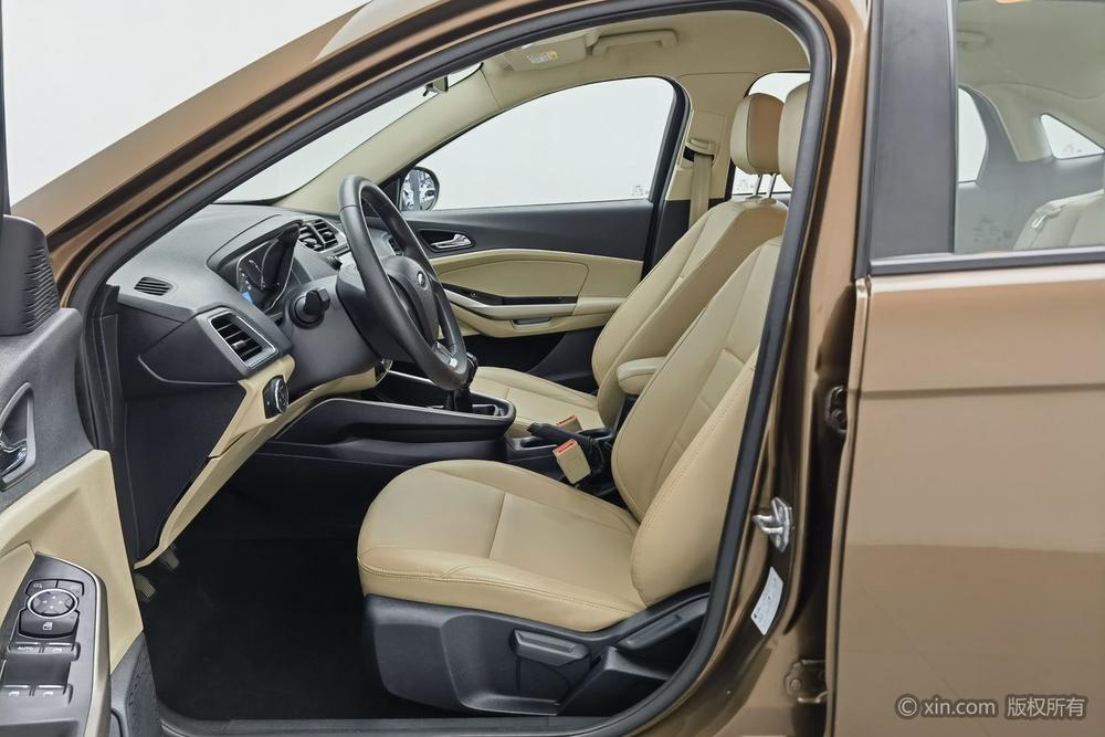 Ford Escort 2017 модификация 1.5L Manual Comfort – фото 17