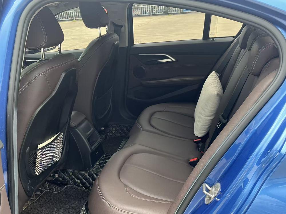 BMW 1 Series 2020 120i M Sport Package – фото 9