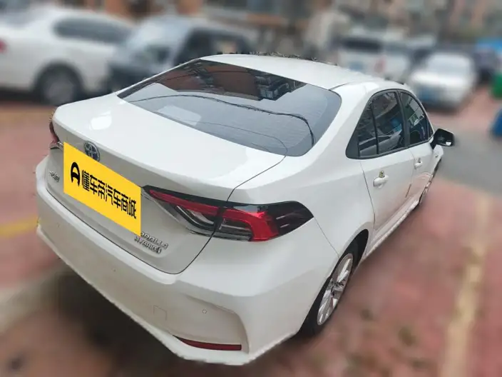 Toyota Corolla 2021 Model Hybrid 1.8L E-CVT Elite Edition – фото 2