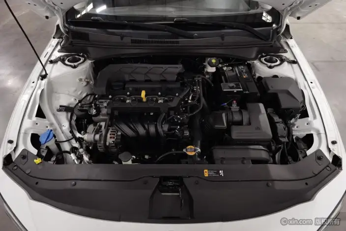 Hyundai Ioniq 2023 Model 1.5L CVT GLX Elite Edition – фото 5