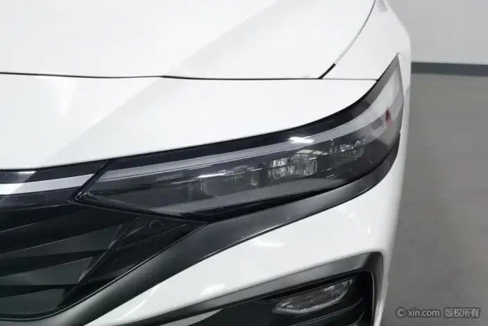Hyundai Ioniq 2023 Model 1.5L CVT GLX Elite Edition – фото 7