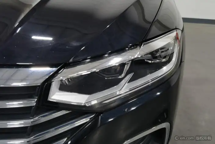Volkswagen Lavida 2023 Model Facelift 1.5L Automatic Five million editions – фото 7