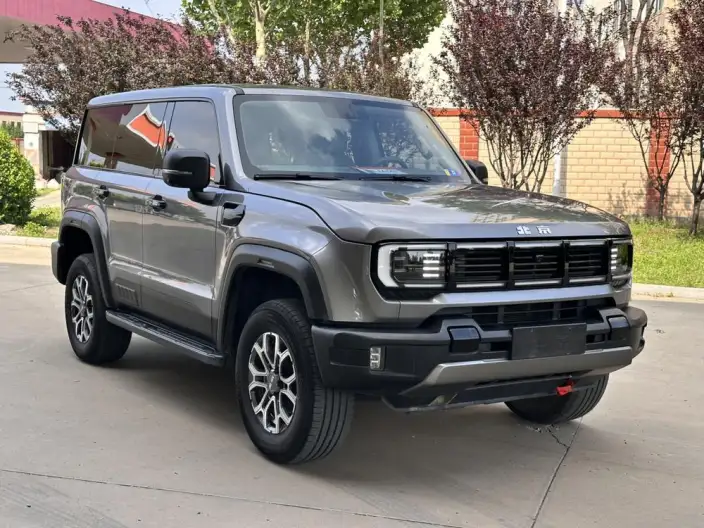 BAIC BJ40 2024 Model City Hunter Edition 2.0T Automatic 4WD Pioneer Model – фото 3