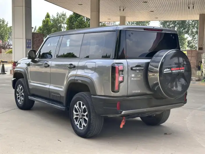 BAIC BJ40 2024 Model City Hunter Edition 2.0T Automatic 4WD Pioneer Model – фото 4