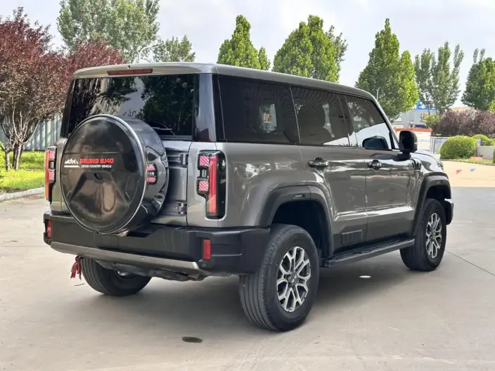 BAIC BJ40 2024 Model City Hunter Edition 2.0T Automatic 4WD Pioneer Model – фото 6