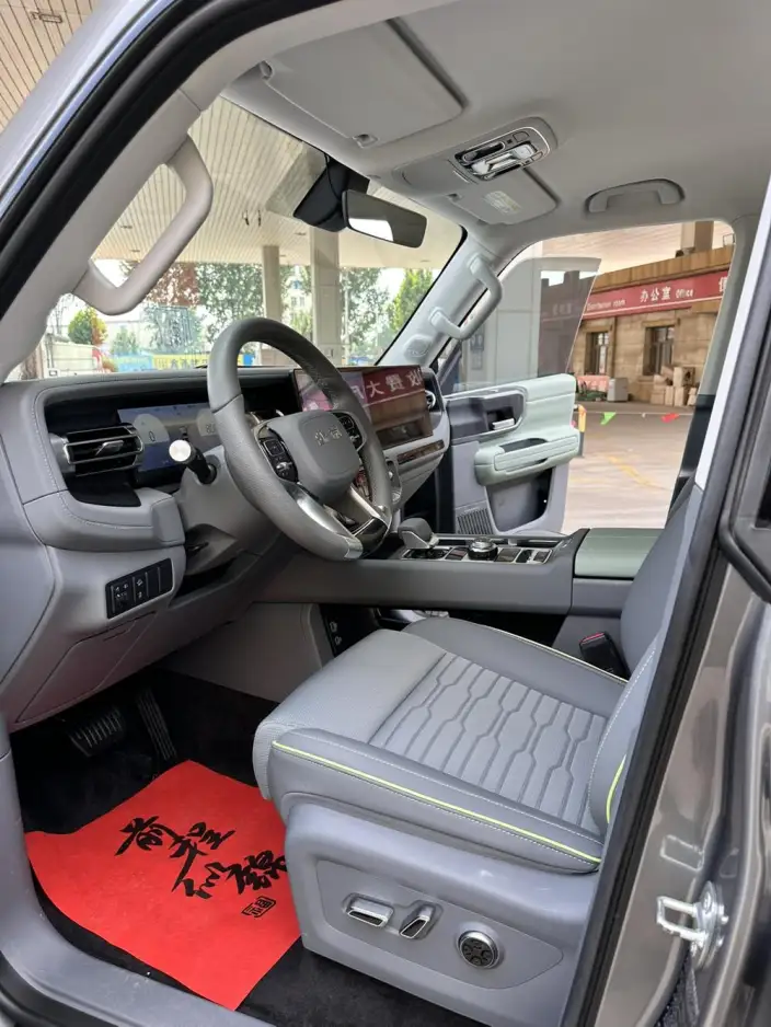 BAIC BJ40 2024 Model City Hunter Edition 2.0T Automatic 4WD Pioneer Model – фото 8