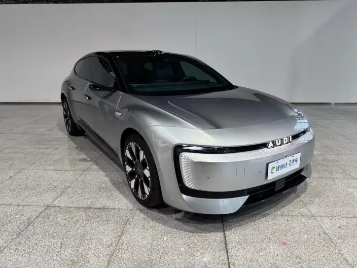 AUDI E5 Sportback 2026 Model Flagship quattro Model – фото 2