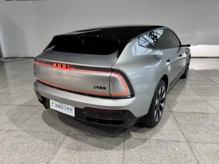 AUDI E5 Sportback 2026 Model Flagship quattro Model – фото 5