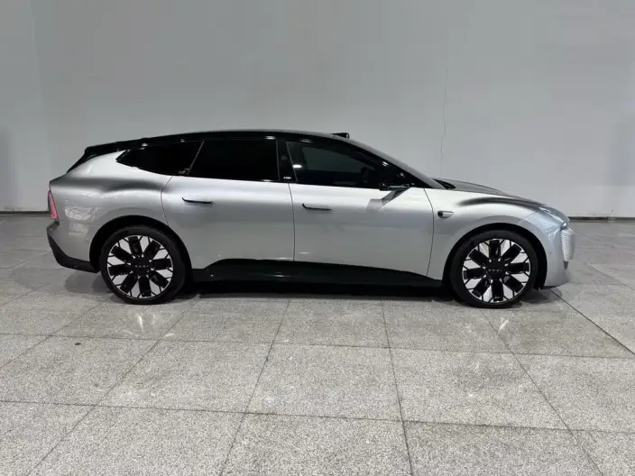 AUDI E5 Sportback 2026 Model Flagship quattro Model – фото 6