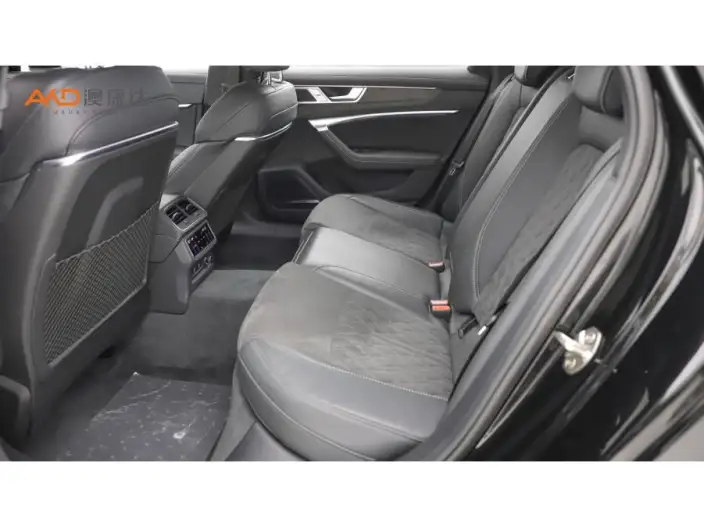 Audi A6L 2023 Model Facelift 55 TFSI quattro Exclusive Dynamic Model – фото 9