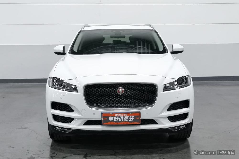 Jaguar F-PACE 2018 2.0T AWD Urban Premium – фото 2