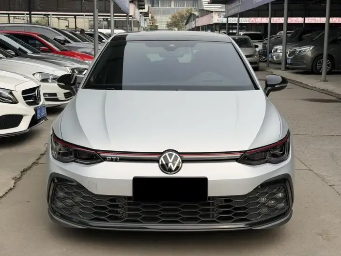 Volkswagen Golf GTI 2021 Model 380TSI DSG GTI – фото 2