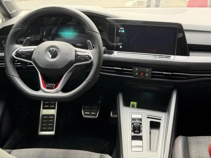 Volkswagen Golf GTI 2021 Model 380TSI DSG GTI – фото 5