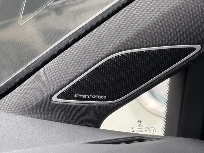 Volkswagen Golf GTI 2021 Model 380TSI DSG GTI – фото 6