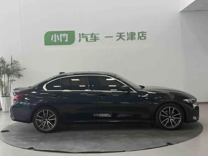 BMW 3 Series 2023 Model 320Li M Sports Set – фото 6
