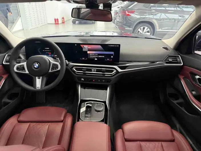 BMW 3 Series 2023 Model 320Li M Sports Set – фото 10