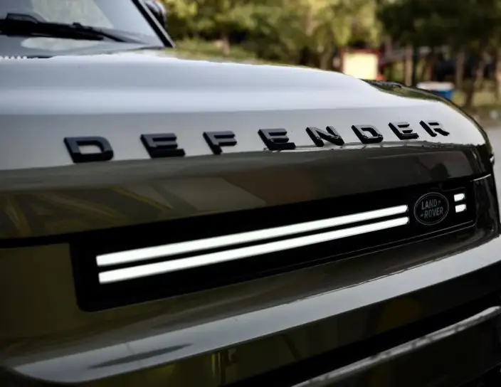 Land Rover Defender 2024 Model 110 3.0T P400 X-Dynamic HSE – фото 9