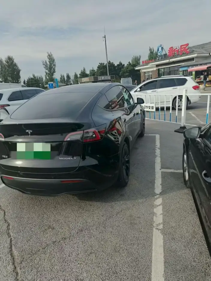 Model Y 2022 Model Facelift Rear-wheel drive version – фото 2