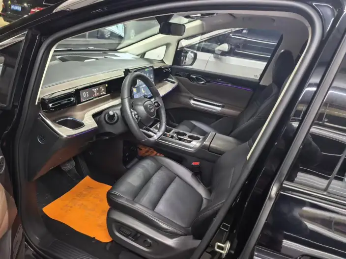 GAC Trumpchi E8 PHEV 2024 Model 2.0ATK 150km MAX Edition – фото 7