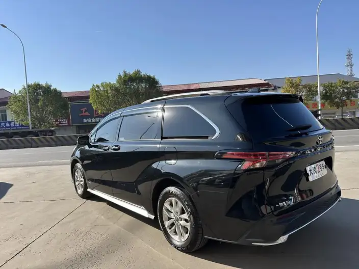 Granvia 2024 Model Intelligent Hybrid 2.5L 2WD Comfort Edition – фото 5