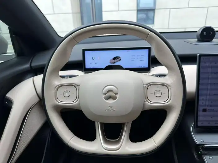 NIO ET5 2022 Model 75kWh – фото 9