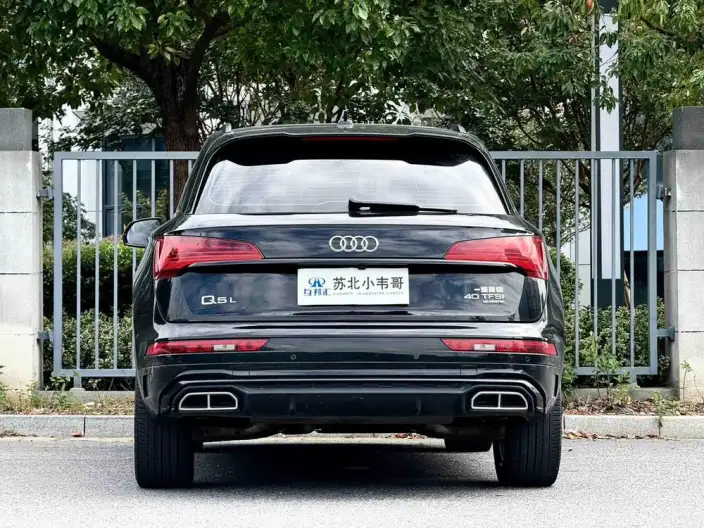 Audi Q5L 2022 Model 40T Luxury Dynamic Model – фото 4