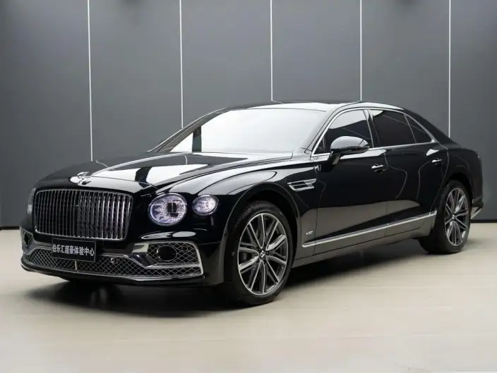 Continental Flying Spur 2022 Model 6.0T W12 Standard Edition – фото 1