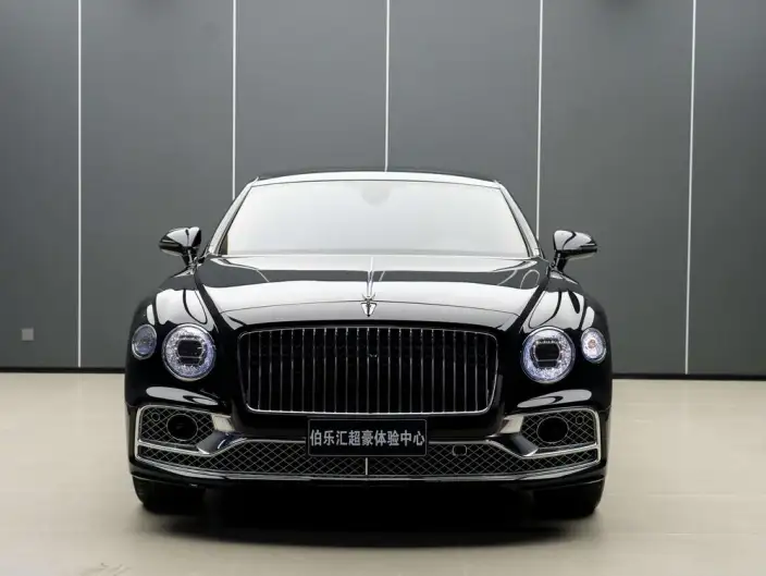 Continental Flying Spur 2022 Model 6.0T W12 Standard Edition – фото 2