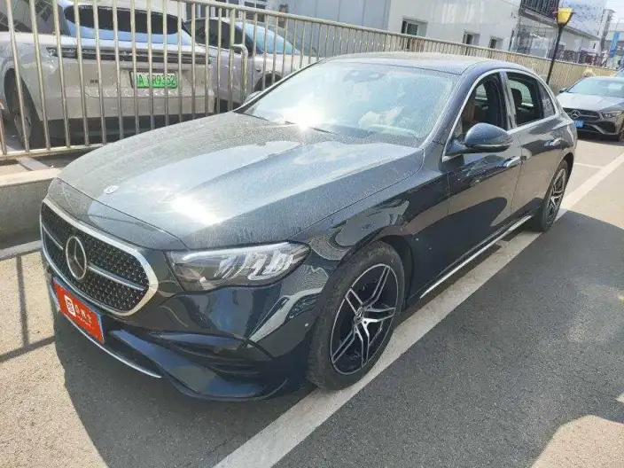 Mercedes-Benz E-Class 2024 Model E 260 L Sports sedan – фото 1