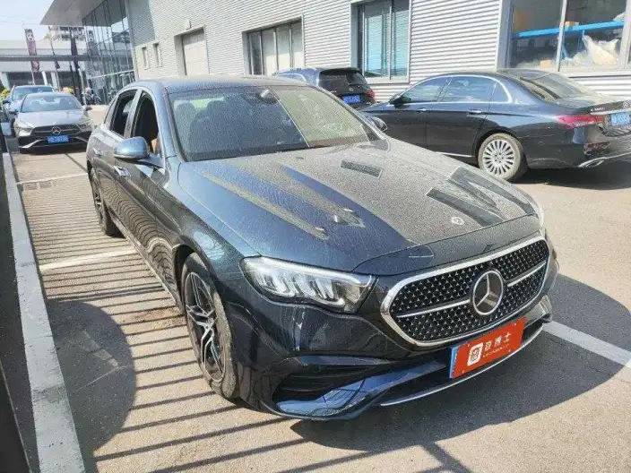 Mercedes-Benz E-Class 2024 Model E 260 L Sports sedan – фото 2