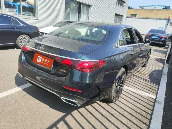Mercedes-Benz E-Class 2024 Model E 260 L Sports sedan – фото 7