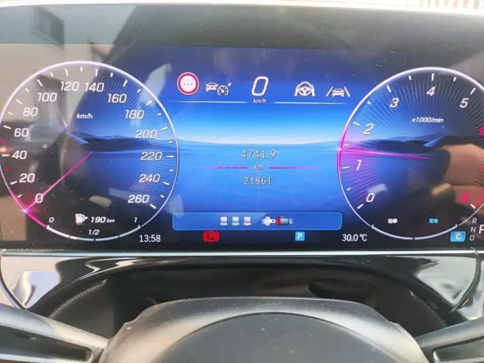 Mercedes-Benz E-Class 2024 Model E 260 L Sports sedan – фото 8