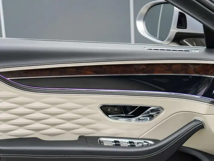 Continental Flying Spur 2024 Model 4.0T V8 Yadu Edition – фото 9