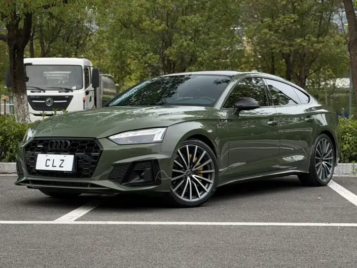 Audi A5 2024 Model Sportback 40 TFSI quattro Luxury Dynamic Model – фото 1