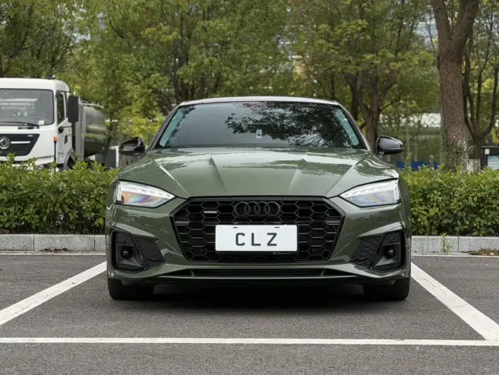 Audi A5 2024 Model Sportback 40 TFSI quattro Luxury Dynamic Model – фото 2