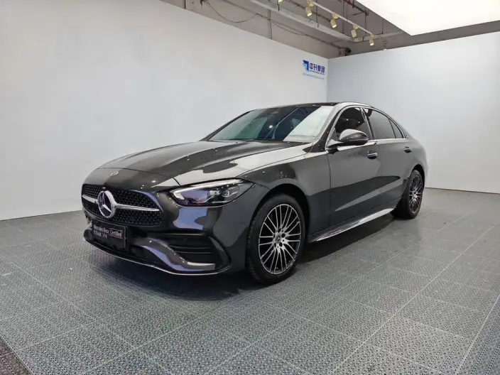 Mercedes-Benz C-Class 2024 Model C 260 L Sports Edition – фото 1