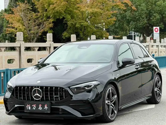 Mercedes-Benz A-Class AMG Imported 2025 Model AMG A 35 4MATIC – фото 1