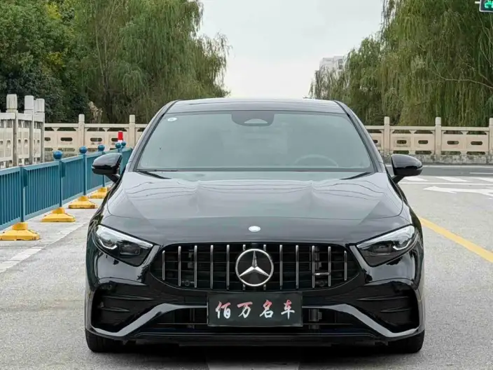 Mercedes-Benz A-Class AMG Imported 2025 Model AMG A 35 4MATIC – фото 2