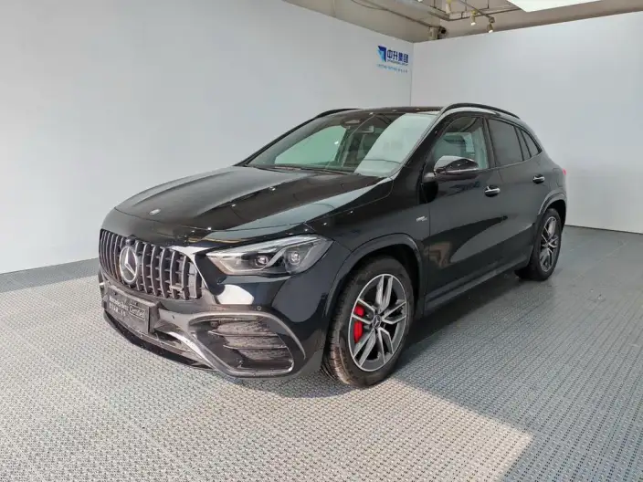 Mercedes-Benz GLA AMG 2024 Model AMG GLA 35 4MATIC – фото 1