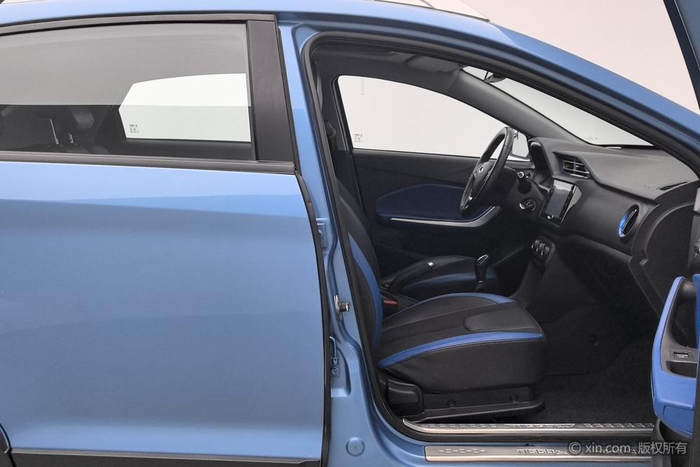Chery Tiggo 3x 2017 модификация 1.5L Manual Deluxe Edition – фото 24
