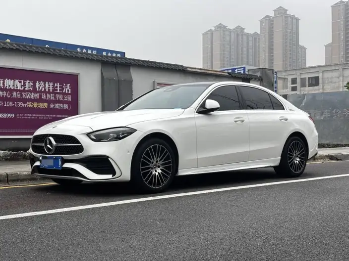 Mercedes-Benz C-Class 2022 Model Facelift C 260 L Sports Edition – фото 1