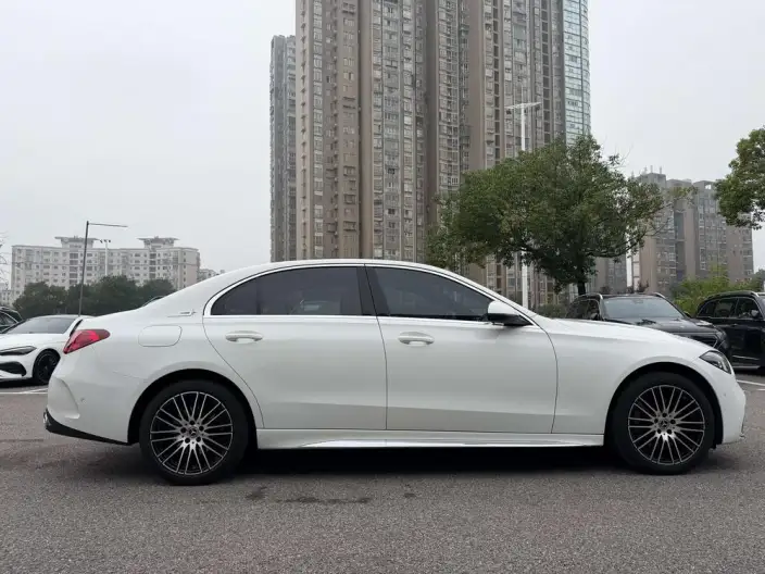 Mercedes-Benz C-Class 2023 Model Facelift C 260 L Sports Edition – фото 8