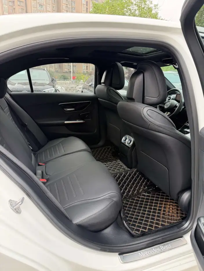 Mercedes-Benz C-Class 2023 Model Facelift C 260 L Sports Edition – фото 10