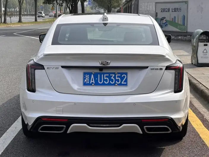 Cadillac CT5 2024 Model 28T Platinum Model