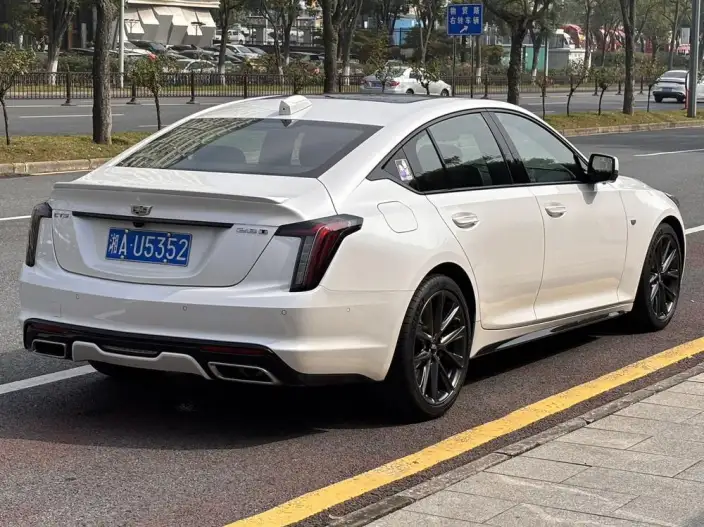 Cadillac CT5 2024 Model 28T Platinum Model – фото 5