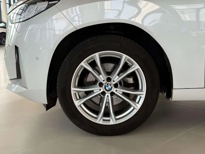BMW X3 2025 Model xDrive25L Luxury Set – фото 8
