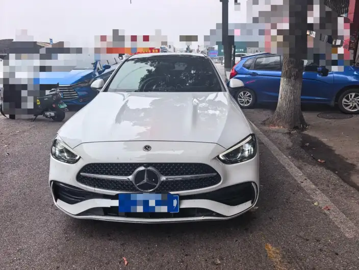 Mercedes-Benz C-Class 2024 Model C 260 L Sports Edition – фото 2
